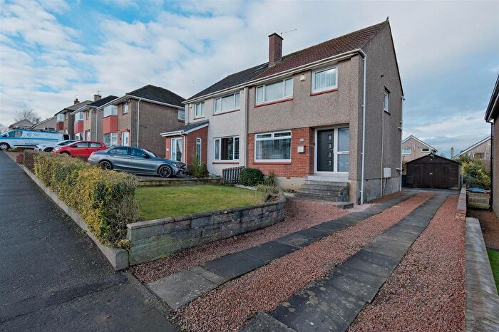 3 Bedroom Semi Detached House For Sale In Wellhall Road, Hamilton, ML3