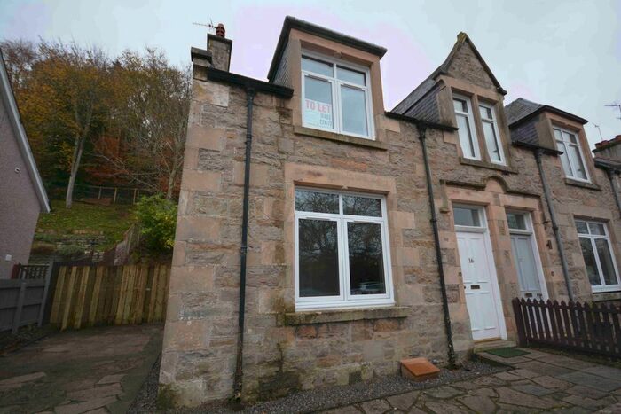 3 Bedroom Semi-Detached House To Rent In Bellfield Park, Inverness, IV2