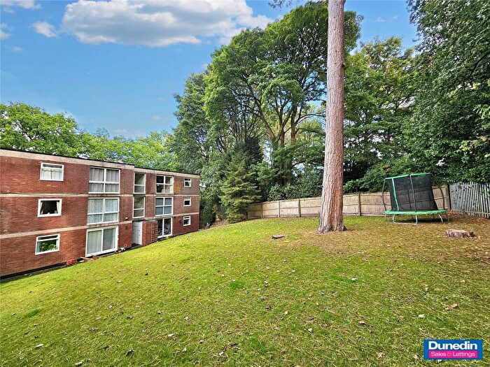 2 Bedroom Apartment For Sale In Leach Green Lane, Rednal, Birmingham, B45