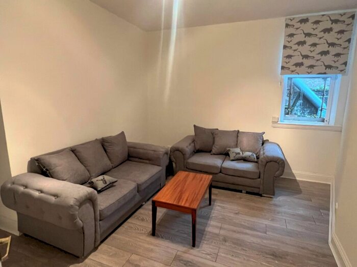 1 Bedroom Flat To Rent In J Friars Street, Stirling, FK8