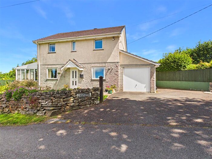 4 Bedroom Detached House For Sale In Lower Downgate, Callington, Cornwall, PL17