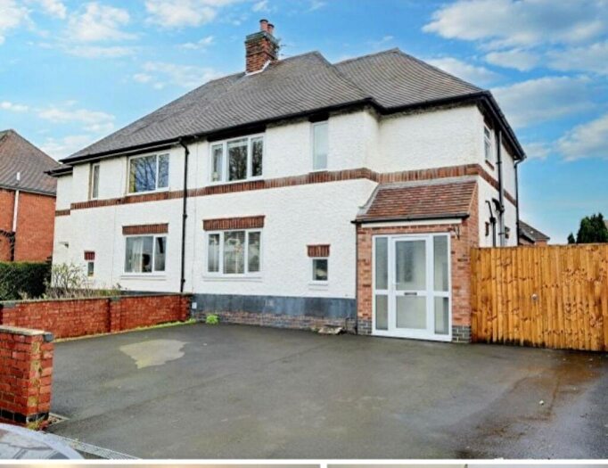 3 Bedroom Semi-Detached House For Sale In Wilsthorpe Road, Long Eaton, NG10