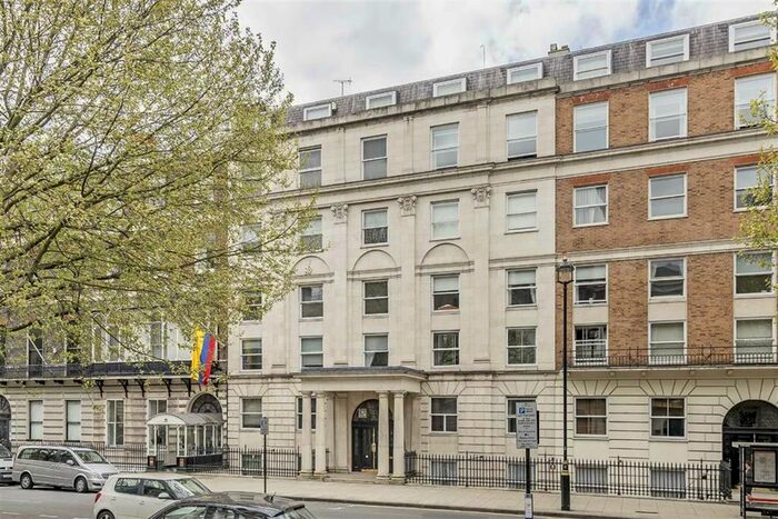 2 Bedroom Flat To Rent In Portland Place, London, W1B