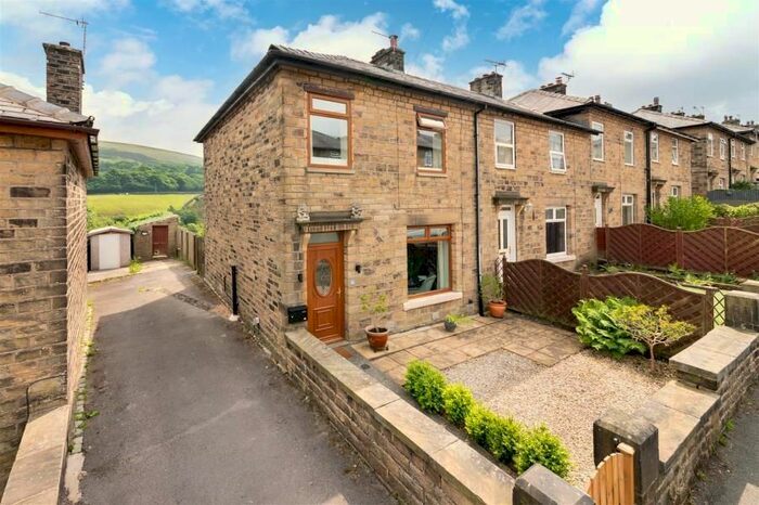 3 Bedroom Terraced House To Rent In Mount Road, Marsden, Huddersfield, HD7