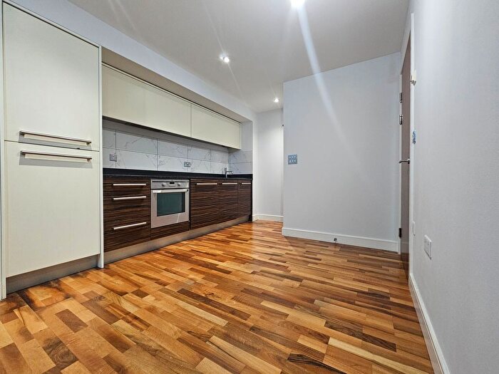 1 Bedroom Flat To Rent In The Ashes, Birmingham, B5