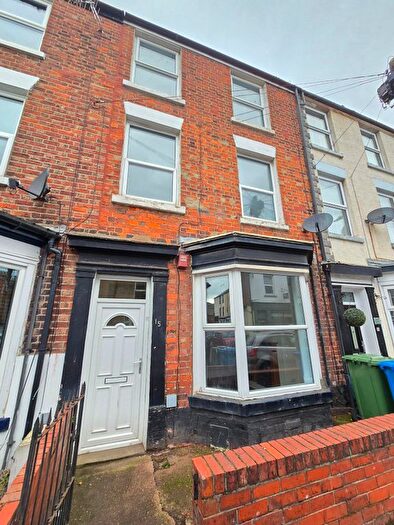 3 Bedroom Terraced House To Rent In Trafalgar Road, Scarborough, YO12