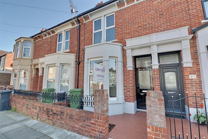3 Bedroom Terraced House For Sale In Farlington Road, Portsmouth, PO2