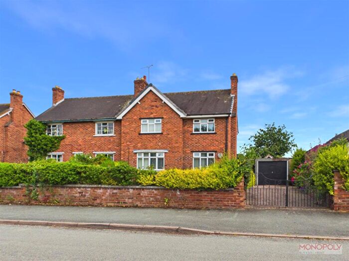 3 Bedroom Semi-Detached House For Sale In The Gardens, Holt, Wrexham, LL13