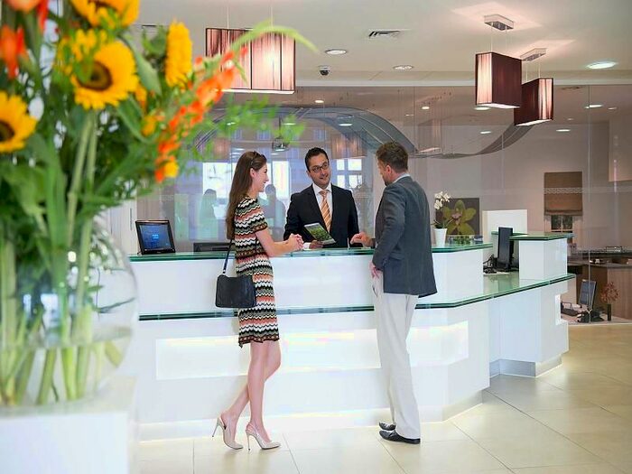 2 Bedroom Flat To Rent In Dolphin Square, London SW1V