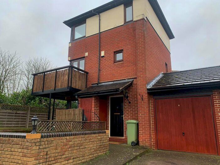 2 Bedroom Detached House To Rent In Adelphi Street, Campbell Park, Milton Keynes, MK9