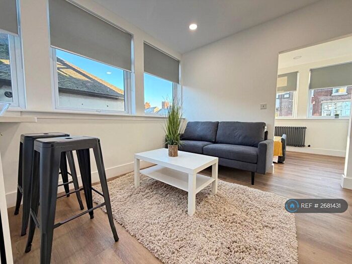 1 Bedroom Flat To Rent In Cardiff Road, Luton, LU1