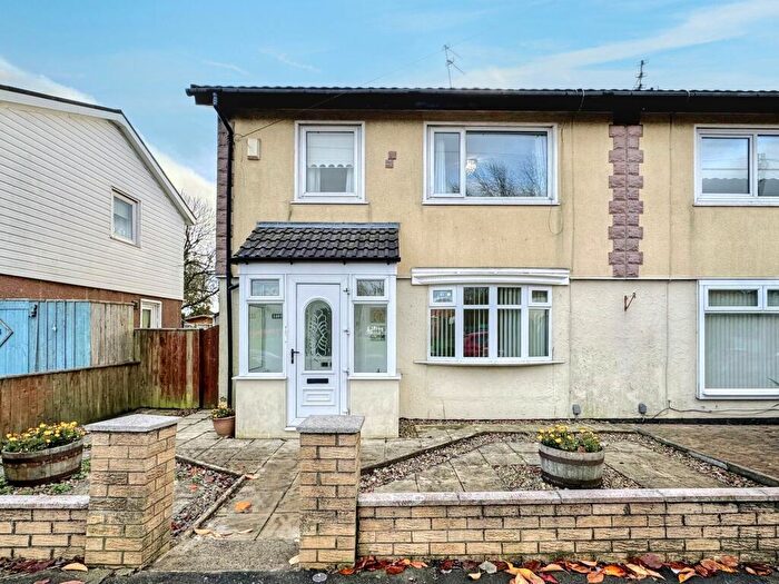 3 Bedroom Semi-Detached House To Rent In Taunton Avenue, Low Simonside, Jarrow, Tyne And Wear, NE32