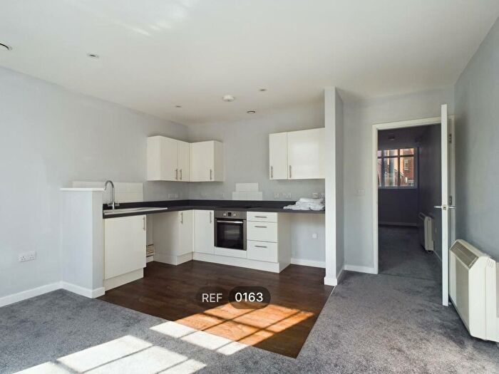 1 Bedroom Apartment To Rent In Queens House, Paragon Street, HU1