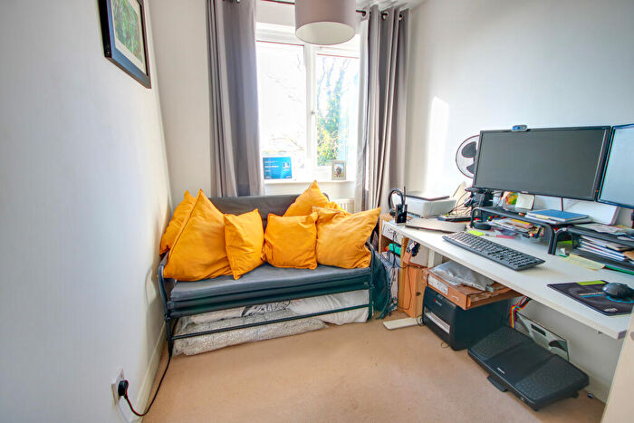 3 Bedroom Terraced House For Sale In Bitterne Village! Kitchen/breakfast Room! A Must See!, SO18