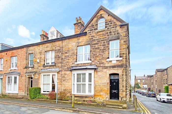 5 Bedroom End Of Terrace House For Sale In Robert Street, Harrogate, HG1