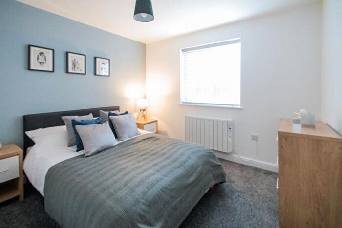 2 Bedroom Town House To Rent In Birch Court Crewe, CW1