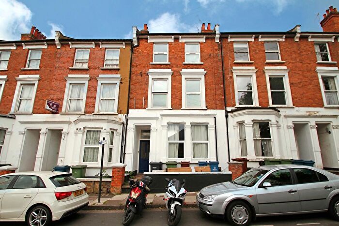 3 Bedroom Maisonette To Rent In Grove Hill Road, Harrow-On-The-Hill, Harrow, HA1