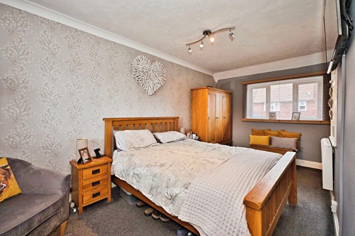 3 Bedroom Terraced House For Sale In Westfield Grove, Yeovil, BA21
