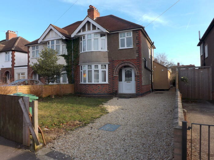 5 Bedroom House To Rent In London Road, Headington, OX3