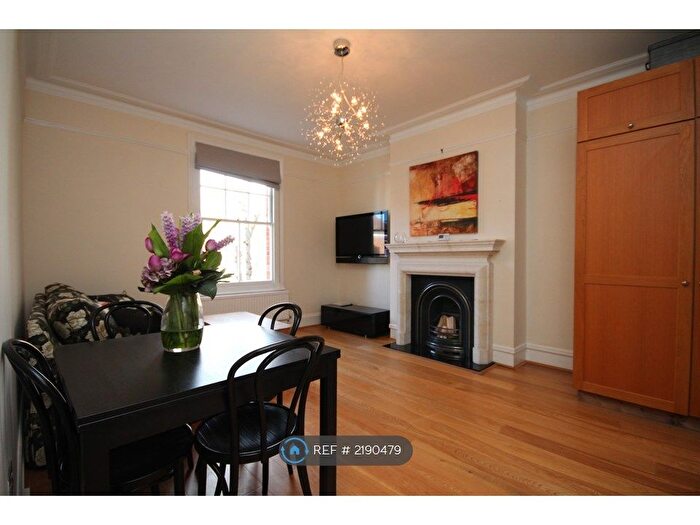 2 Bedroom Flat To Rent In York House, London, N5