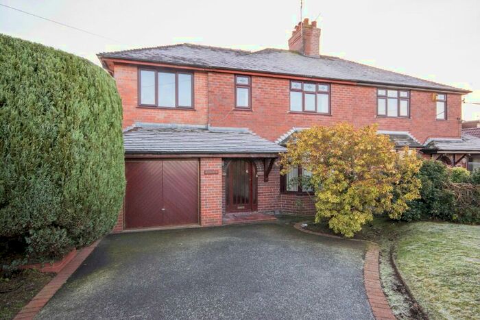 4 Bedroom Semi-Detached House For Sale In Barthomley Road, Audley, ST7