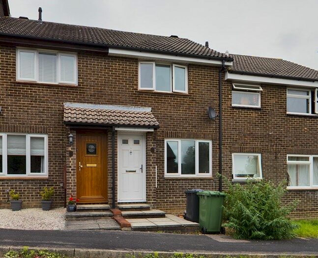 2 Bedroom Terraced House To Rent In Quebec Gardens, Bursledon, Southampton, SO31
