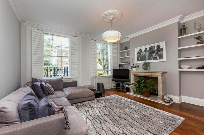 2 Bedroom Terraced House To Rent In Gerrard Road, Angel, N1