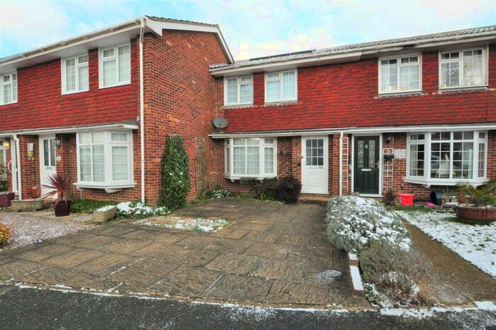 2 Bedroom Terraced House To Rent In Cromer Way, Hailsham, BN27