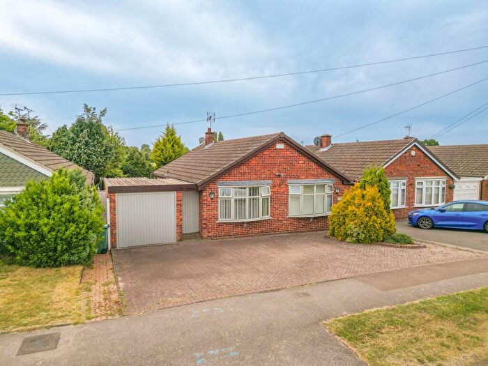 2 Bedroom Detached Bungalow For Sale In Windermere Avenue, Nuneaton, CV11