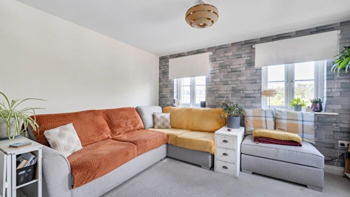1 Bedroom Flat For Sale In Rashleigh Grove, Saint Austell, PL25