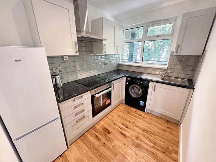 1 Bedroom Flat To Rent In Roebourne Way, North Woolwich, E16