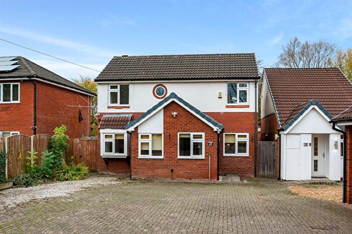 4 Bedroom Detached House For Sale In Birchwood, Warrington, Cheshire, WA3
