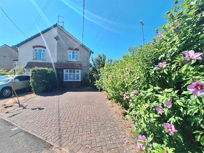 1 Bedroom Maisonette To Rent In Norton Road, RG5