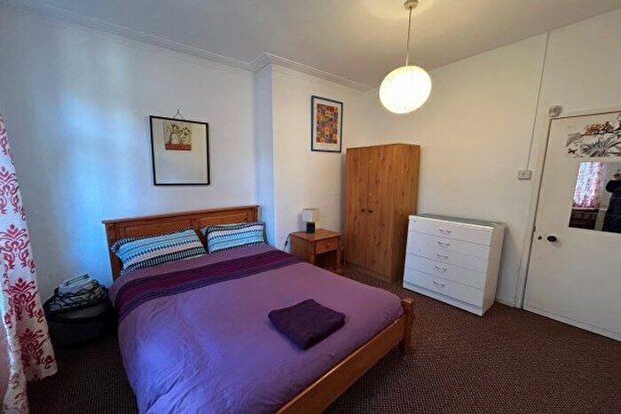 4 Bedroom Semi-Detached House To Rent In Leighton Road, Manchester, M16