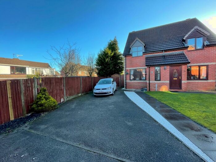 2 Bedroom Semi-Detached House To Rent In Hickleton Close, Ripley, DE5