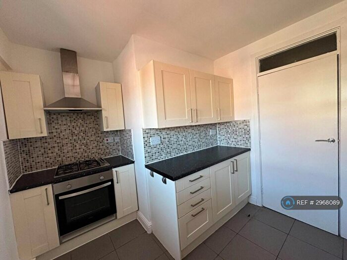 3 Bedroom Flat To Rent In Hardy St, Liverpool, L1
