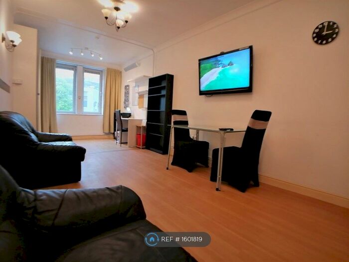 1 Bedroom Flat To Rent In Loxley Court (City Centre), Nottingham, NG1