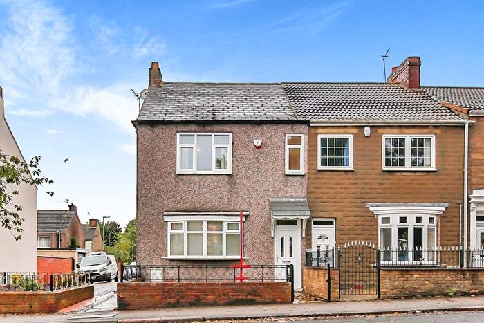 3 Bedroom End Of Terrace House For Sale In Clyde Terrace, Spennymoor, Durham, DL16