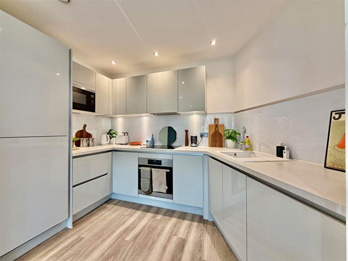 2 Bedroom Flat To Rent In Ashwell House, Healum Avenue, Southall, UB2