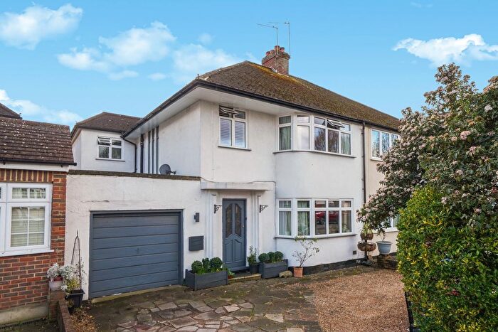 4 Bedroom Semi-detached House For Sale In Bridle Road, Pinner, HA5