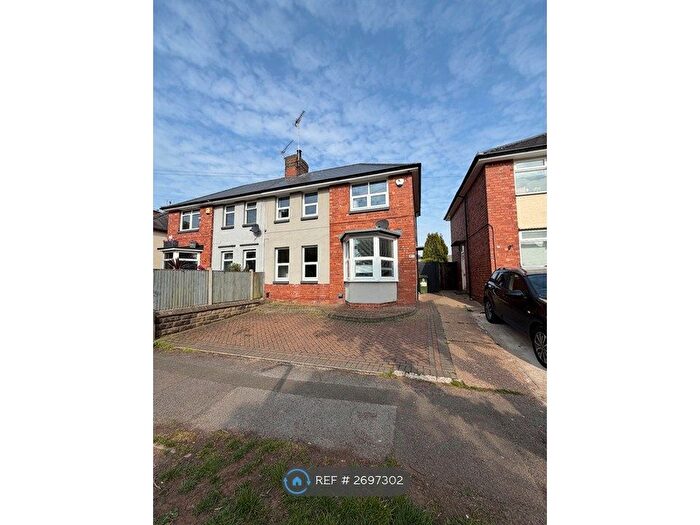 3 Bedroom Semi-Detached House To Rent In Shaftsbury Avenue, Mansfield, NG19