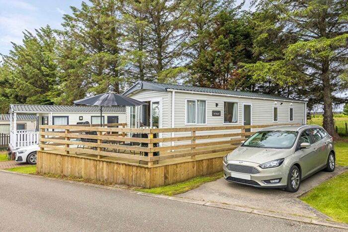 2 Bedroom Park Home For Sale In Pitgrudy Holiday Park, Dornoch, IV25