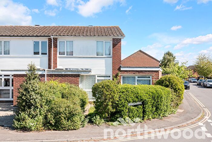 3 Bedroom Terraced House For Sale In Kelvin Close, West Ewell, Epsom, KT19