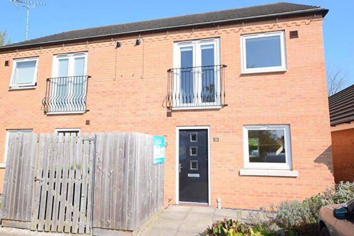 1 Bedroom End Of Terrace House To Rent In New Swan Close, Witham St. Hughs, Lincoln, LN6
