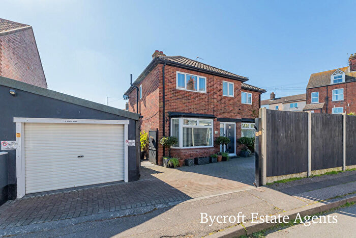 3 Bedroom Detached House For Sale In Beach Road, Gorleston, NR31