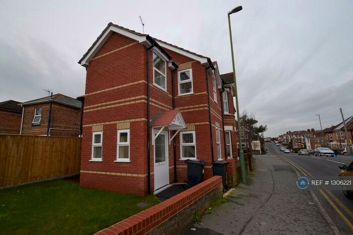 2 Bedroom Semi-Detached House To Rent In Withermoor Road, Bournemouth, BH9