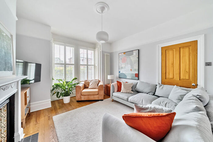 4 Bedroom End Of Terrace House For Sale In Ruthin Road, Blackheath, SE3