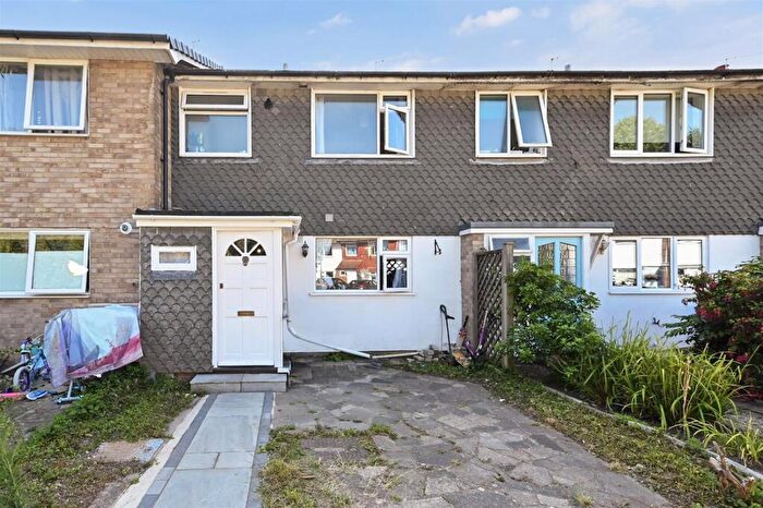 3 Bedroom House To Rent In Lime Close, Chichester, PO19