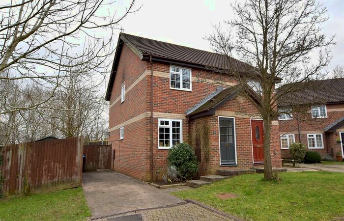 2 Bedroom Semi-Detached House To Rent In Gayler Close, Bletchingley, Redhill, RH1
