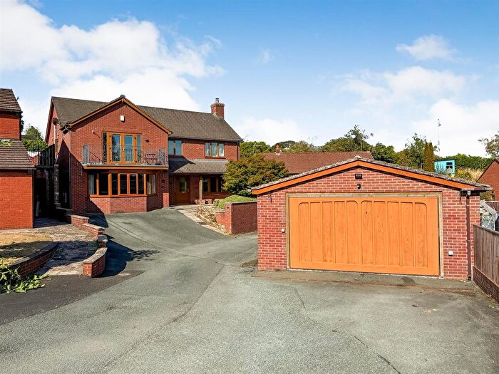 5 Bedroom Detached House For Sale In Green End, Oswestry, SY11